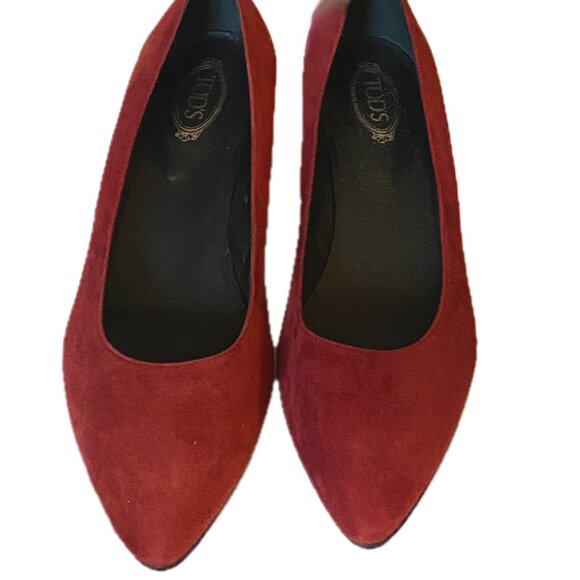 Tod's Burgundy Red Suede Wedge Heels Almond Toe Size 39 NWOB - Picture 2 of 8